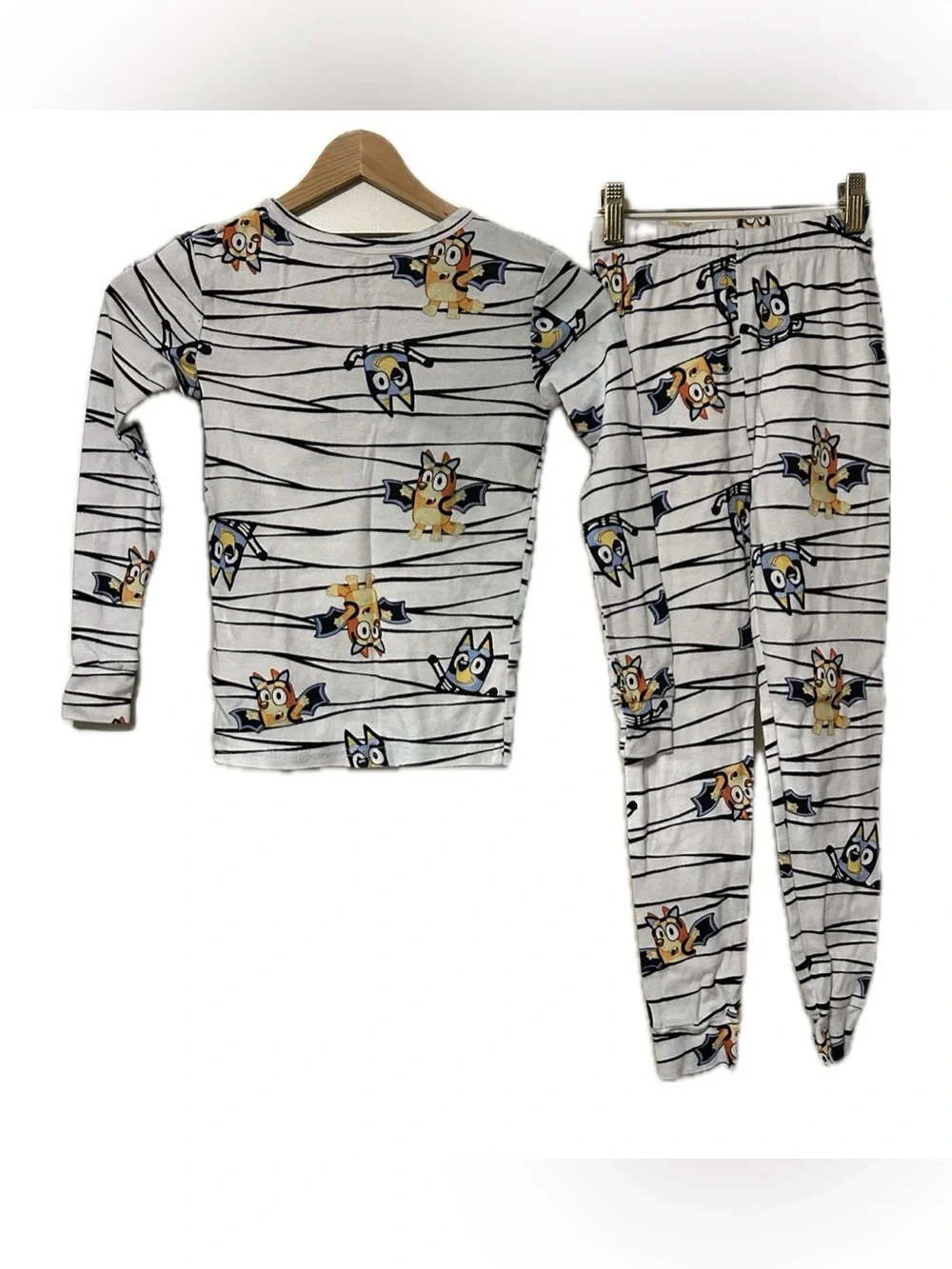 Bluey Long Sleeve/Pants White Mummy Theme‎ Halloween Pajama Set. Kids 10.